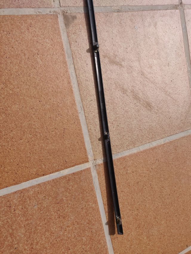 Embellecedor portón Peugeot 306