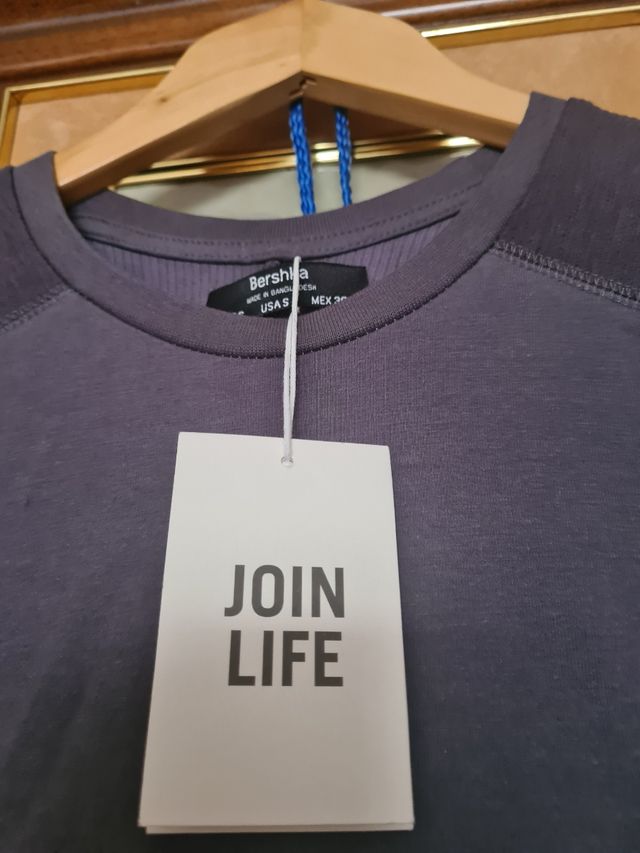 Camiseta nueva Bershka S Gris 6 euros