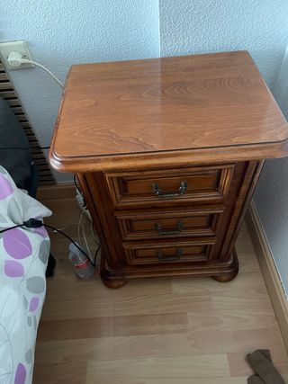 Conjunto dormitorio mesillas y armario