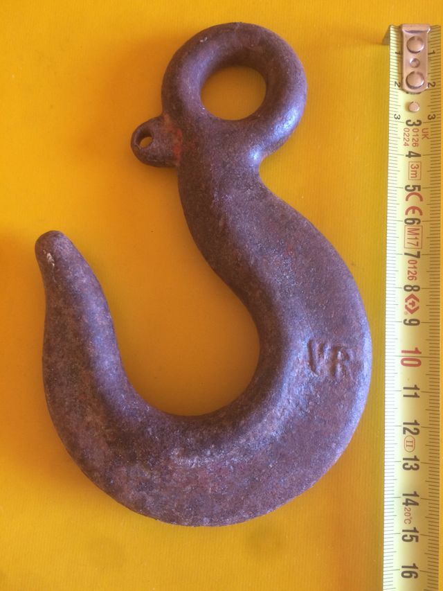 Antiguo gancho hierro años 30