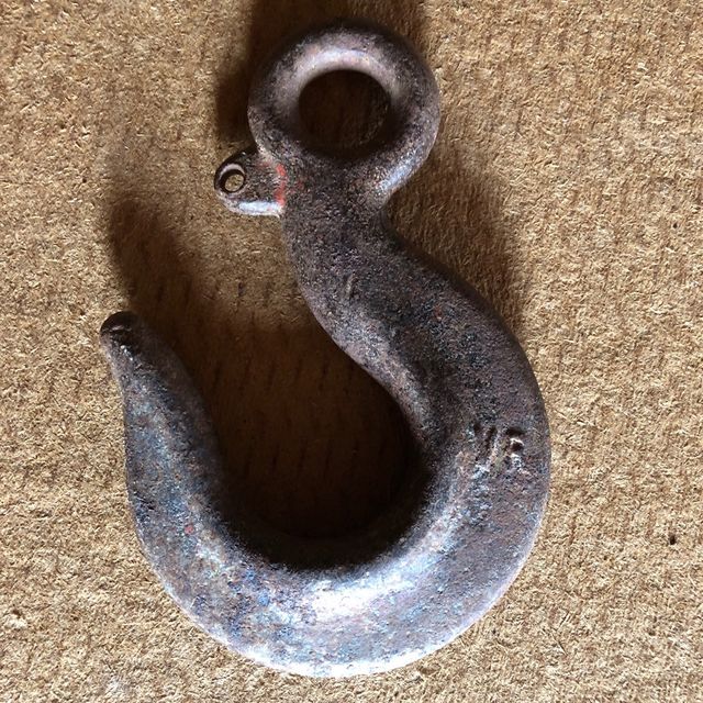 Antiguo gancho hierro años 30