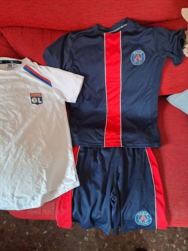 Equipaciones futbol niño PSG y OL Lyon