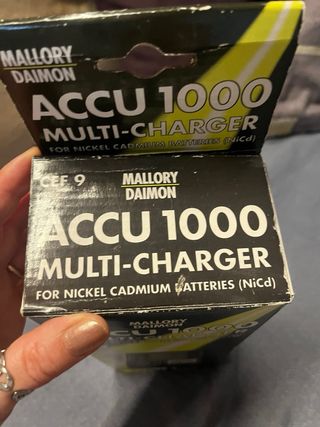 Caricabatterie rapido universale Mallory Daimond