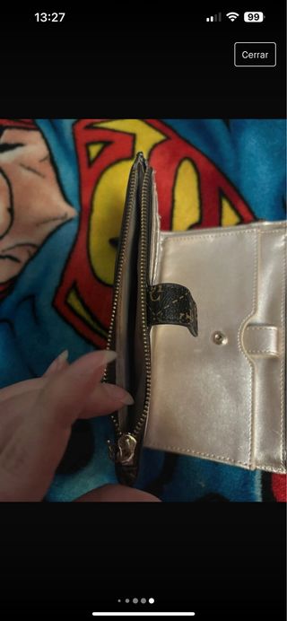 Cartera guess