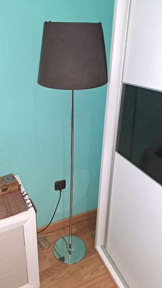 Lampara de pie