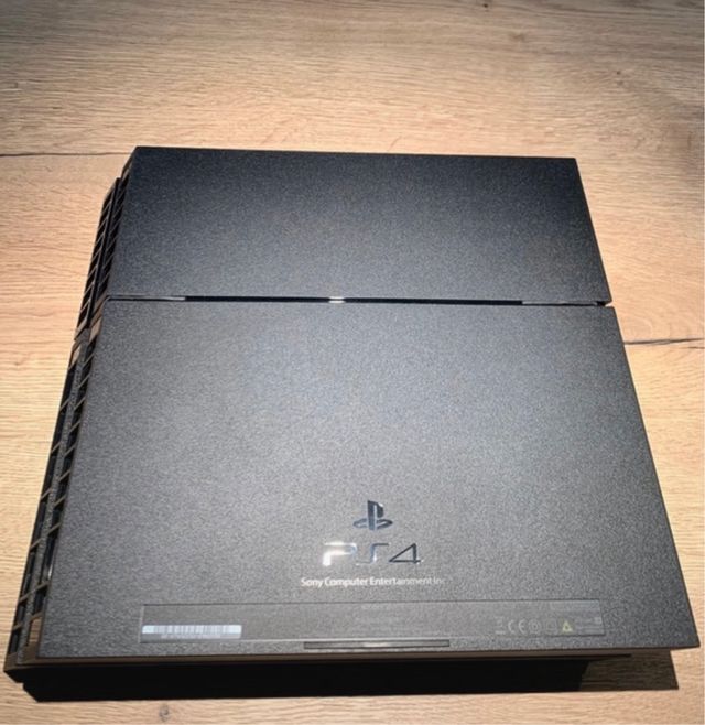 Sony playstation 4