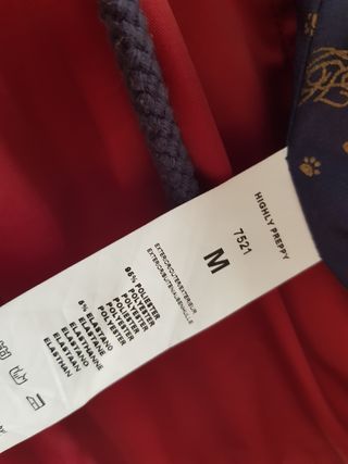 Abrigo Highly Preppy talla M fino