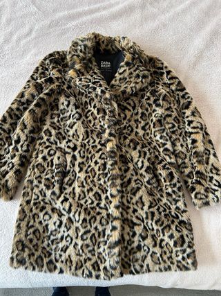 Abrigo pelo leopardo ZARA S