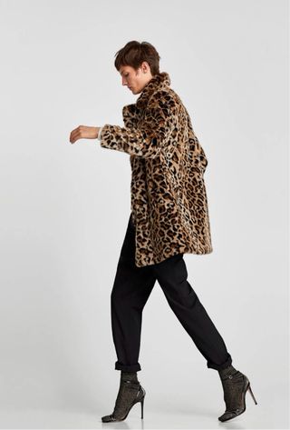 Abrigo pelo leopardo ZARA S