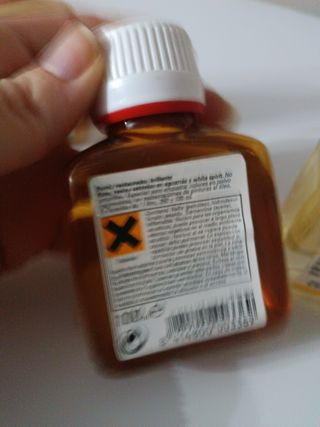 Barniz y aceite universal más tinte oleo titán 