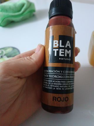 Barniz y aceite universal más tinte oleo titán 