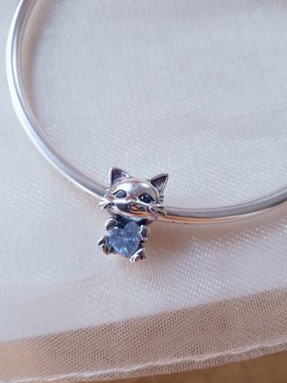 Charm gatito corazón azul 💙 