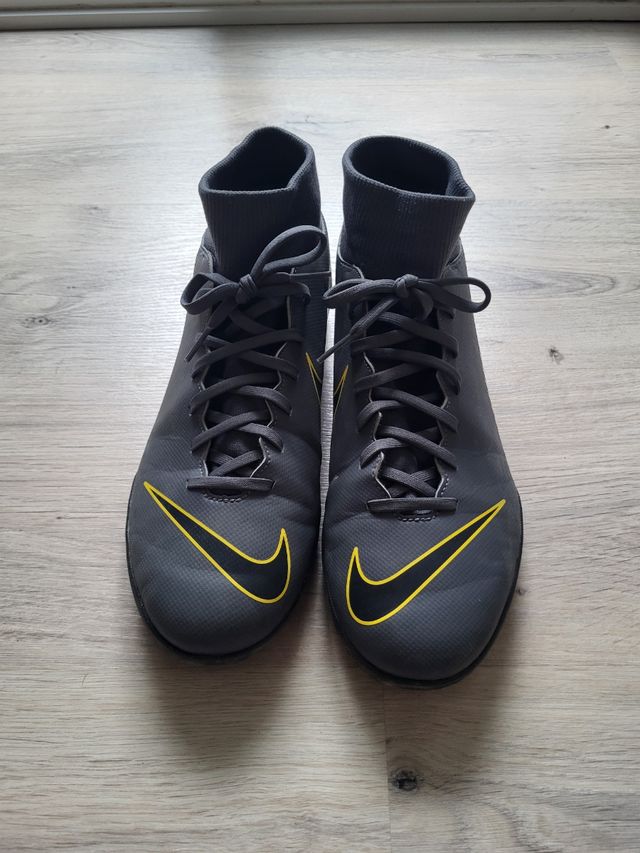 Bambas Futsal Nike Mercurial