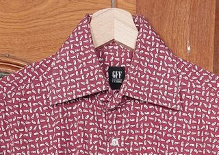 Camisa de hombre del diseñador GIANFRANCO FERRE. 