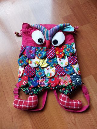 Bolso Mochila supercolorida artesanal 