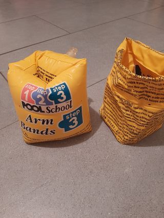 2 paia di  Braccioli bambini 18-30 kg- 3-6 anni