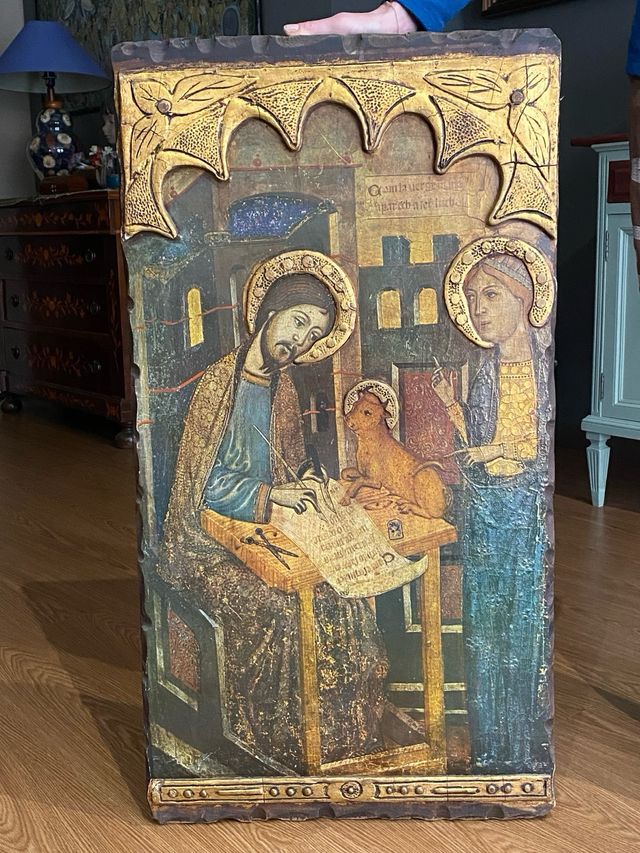 Retablo Antiguo con motivos religiosos