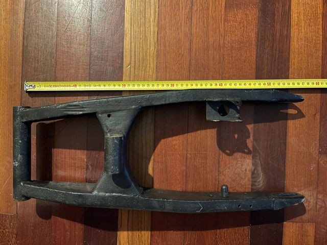 Brazo basculante moto pitbike