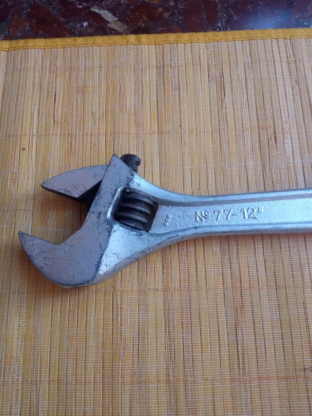 Llave H Irega N 77-12"