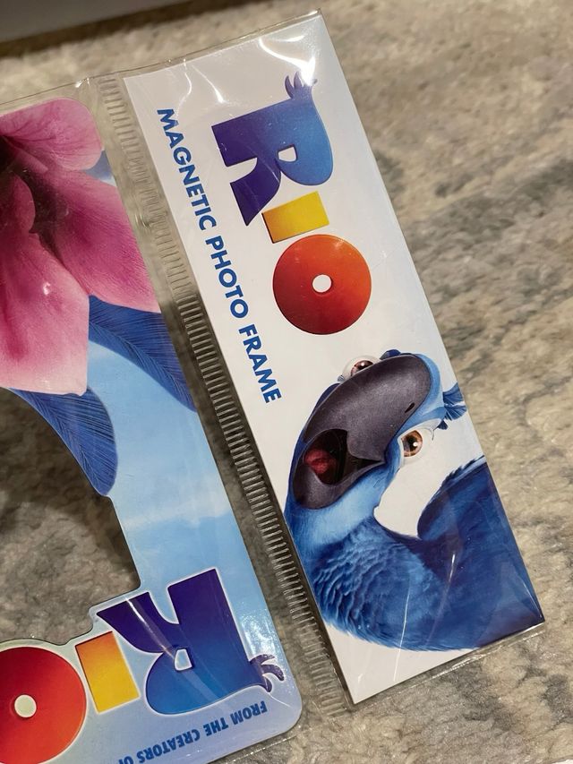 Cornice e adesivi Rio