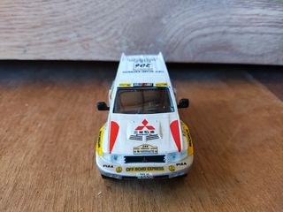 Mitsubishi Pajero Rally Dakar 1998 Fontenay 1:43
