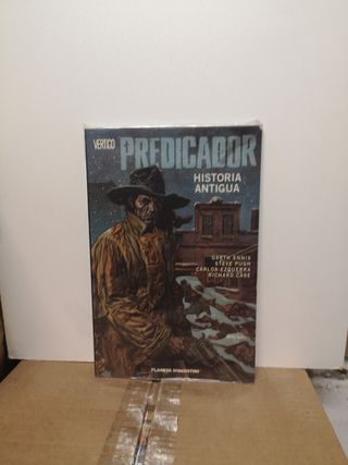 TOMOS Y TOMITOS DE PLANETA DEAGOSTINI