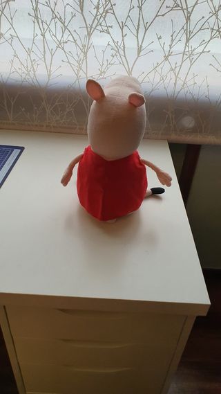Tablet y peluche interactivos Peppa Pig