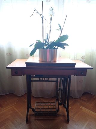 Maquina de coser Alfa