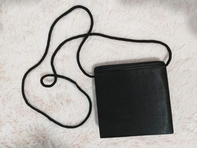Bolso negro