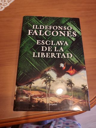 Libro "ESCLAVA DE LA LIBERTAD"