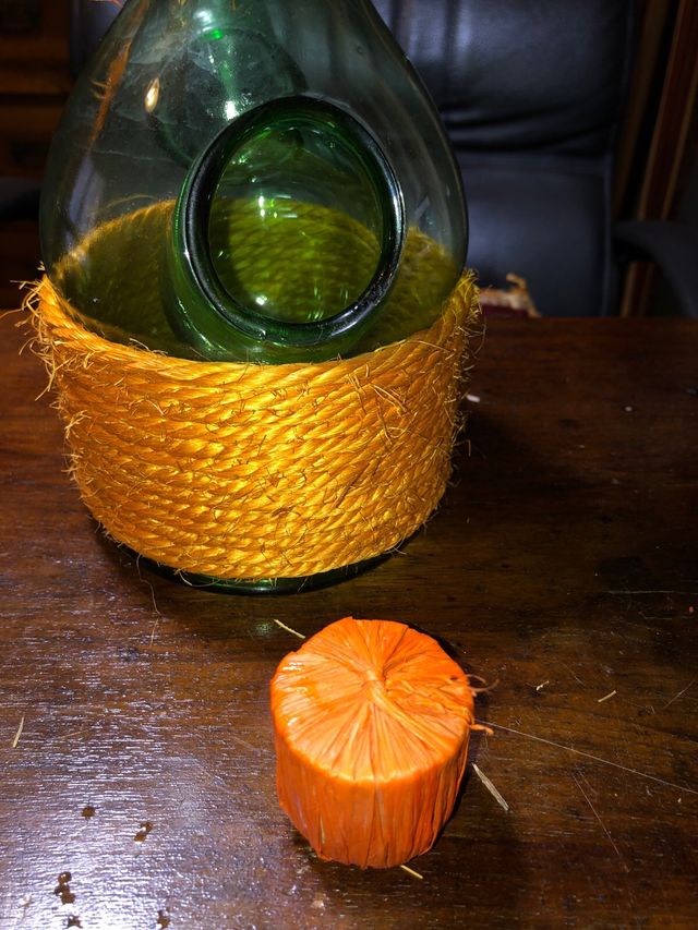 Vecchia bottiglia con bolla per il ghiaccio