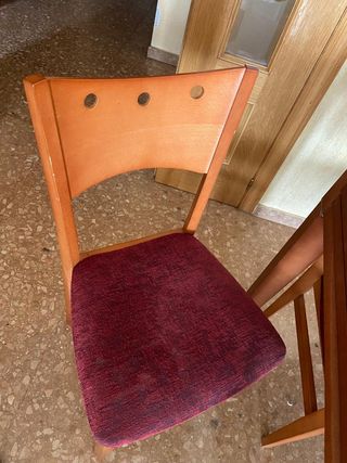 Mueble comedor cerezo, mesa grande y 6 sillas