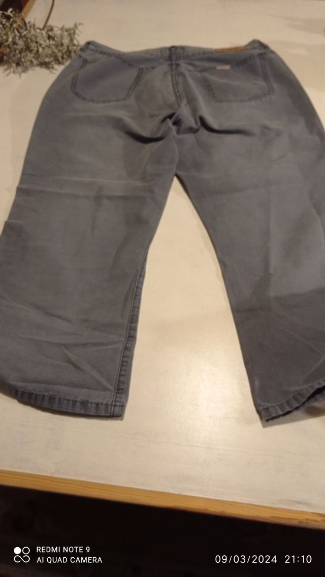 Calções compridos de marca CHEVY N°44