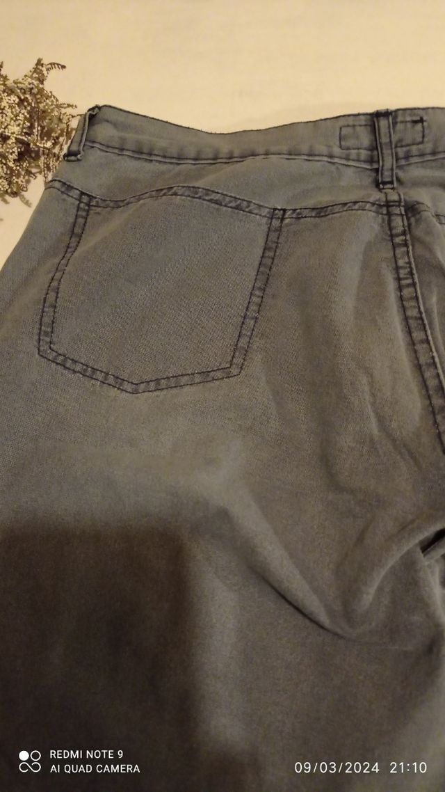 Calções compridos de marca CHEVY N°44