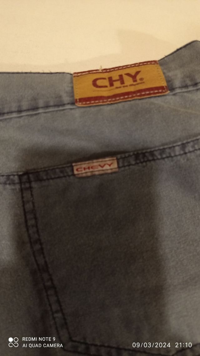 Calções compridos de marca CHEVY N°44