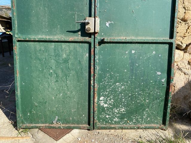 Puerta metalica de 2 hojas