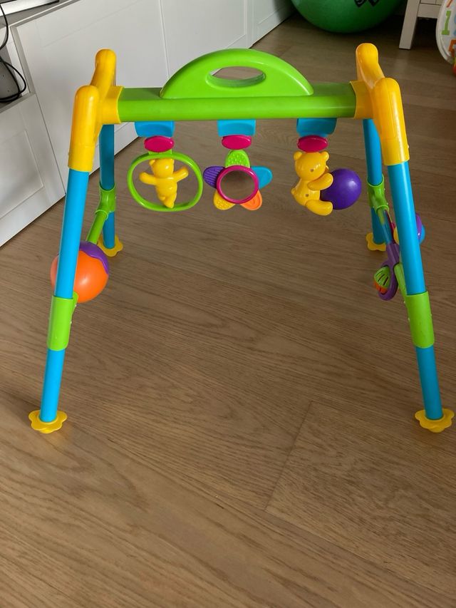 Columpio actividades bebé