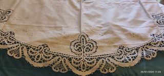 Tovaglia tonda ricamo Cantù