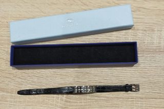 Pulsera cuero y acero - nueva