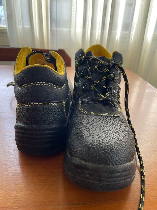 Stivali di sicurezza