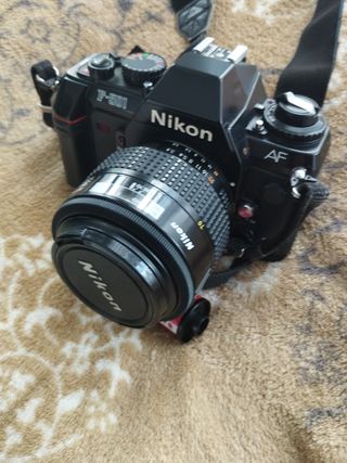 Nikon f 501 + nikon 35-70