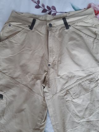 NUEVO Pantalón beig multibolsillos