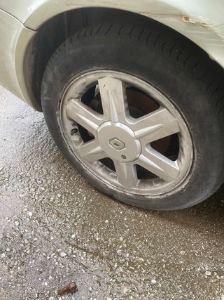 Llantas R Laguna 2 16 pulgadas