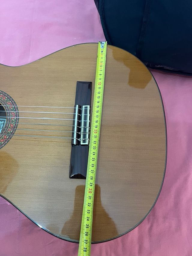 Guitarra Alhambra 4P