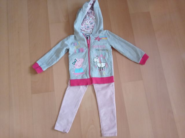 Conjunto niña de Peppa Pig .talla 4-5