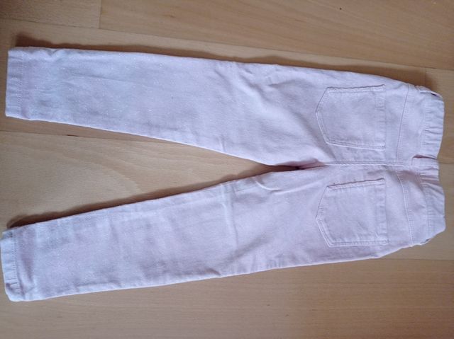 Conjunto niña de Peppa Pig .talla 4-5