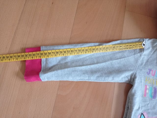 Conjunto niña de Peppa Pig .talla 4-5