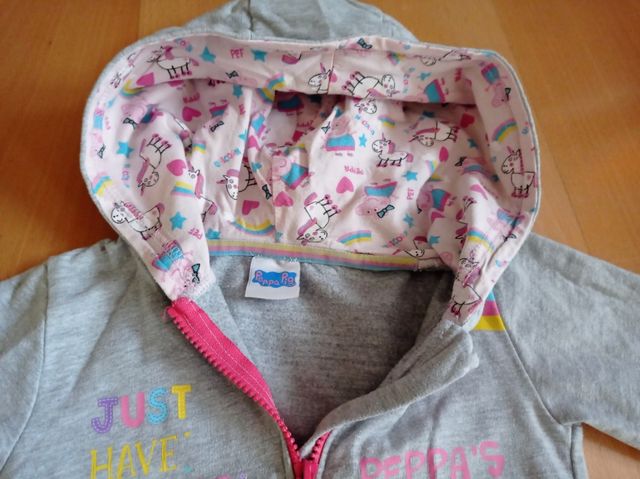 Conjunto niña de Peppa Pig .talla 4-5