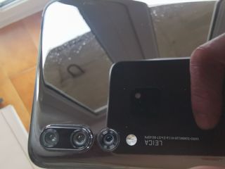 Huawei P20 Pro  6/128 Gb, color negro, perfecto.
