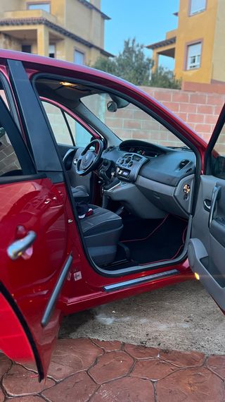Renault Grand Scenic 2004